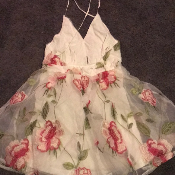 Semi/ Homecoming dress!! - Picture 2 of 2